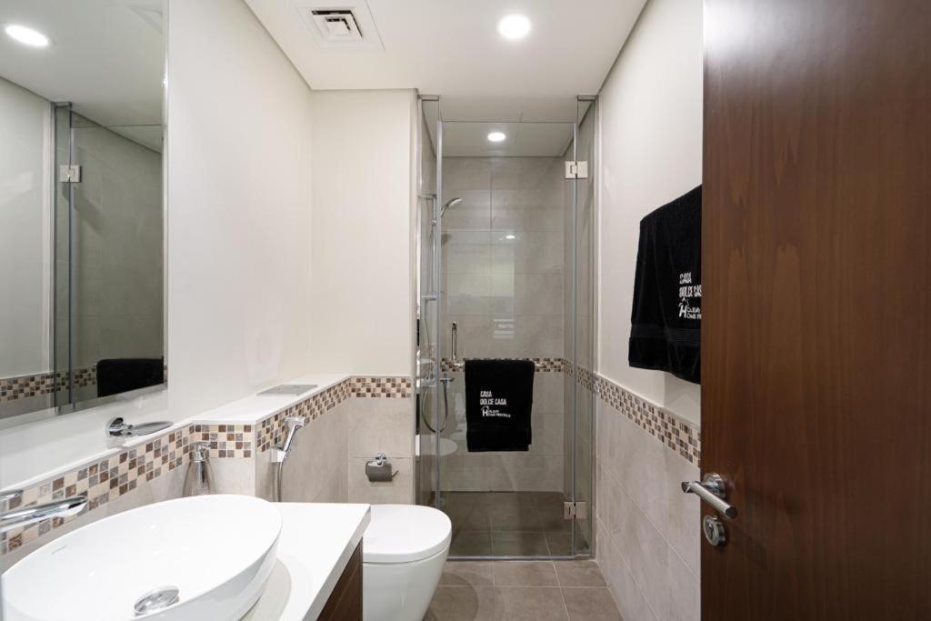 Appartamento Brand New 1Br- Business Bay - Burj Khalifa View Dubai Esterno foto