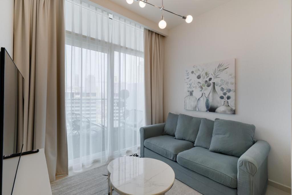 Appartamento Brand New 1Br- Business Bay - Burj Khalifa View Dubai Esterno foto